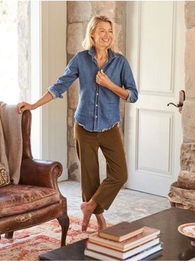 Frank & Eileen Kinsale chestnut brown high rise cropped corduroy pants